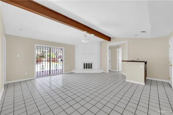 $1,700 | 2928 North 1st Lane, McAllen, TX 78501