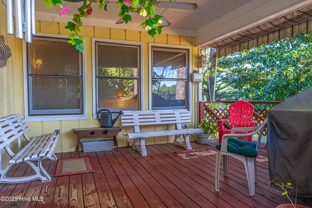 $425,000 | 105 Greentree Court, West End, NC 27376