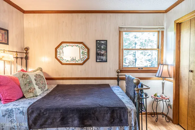 $425,000 | 105 Greentree Court, West End, NC 27376