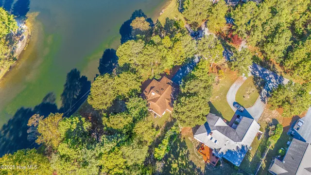 $425,000 | 105 Greentree Court, West End, NC 27376