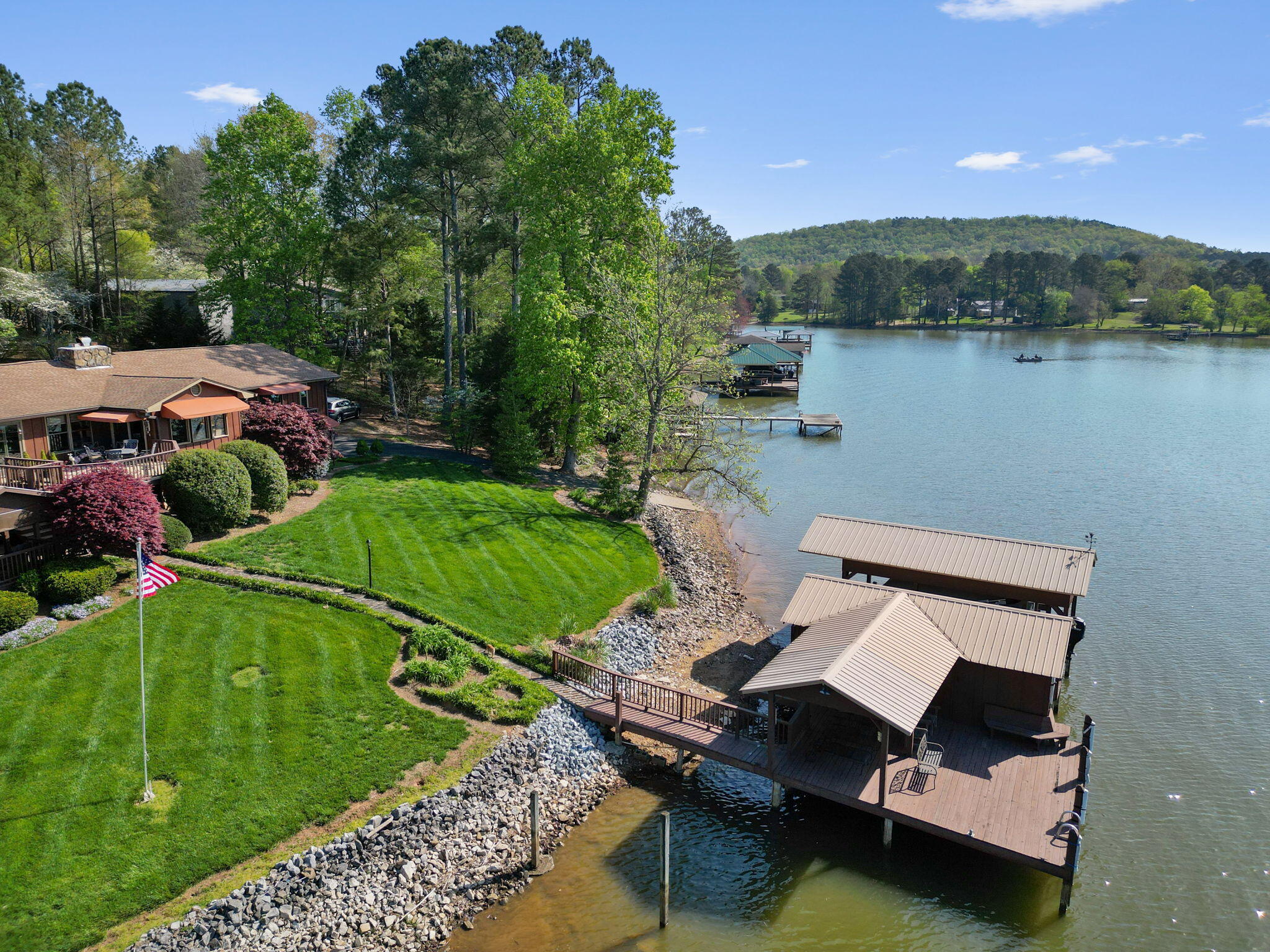 433 Lakehaven Circle Decatur, TN 37322 - Photo 4 of 74 61-web-or-mls-Lakehaven- Autumn-61