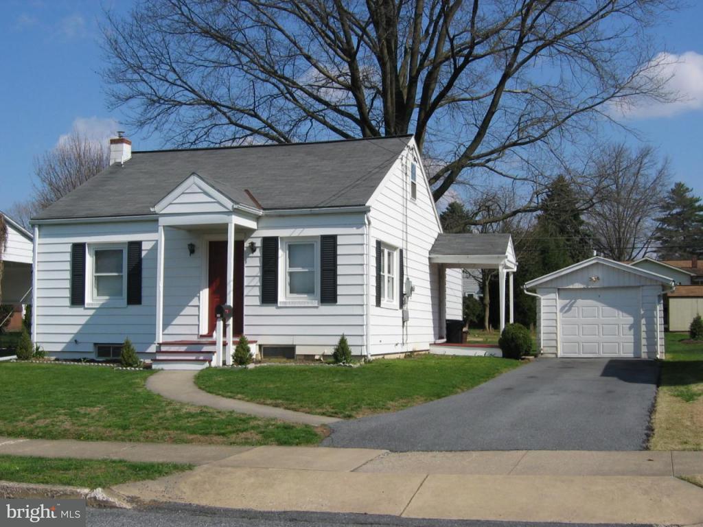 513 Front Street Lititz, PA 17543 - Photo 1 of 1