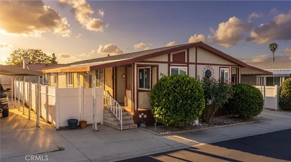 $220,000 | 1721 East Colton Avenue, Unit 50, Redlands, CA 92374