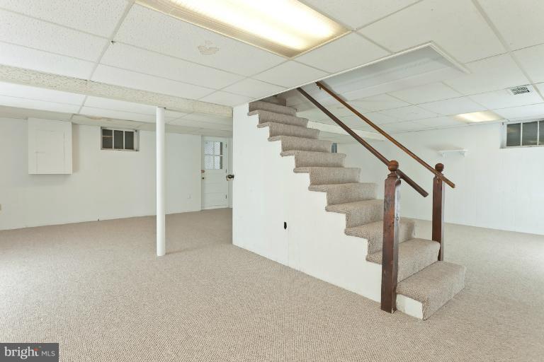 7916 Ruxway Road Towson, MD 21204 - Photo 13 of 20 Freshly carpeted Playroom
