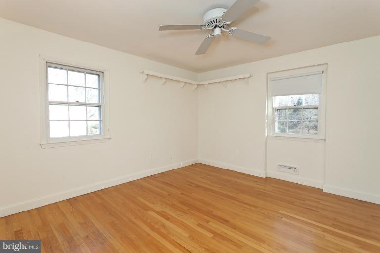 7916 Ruxway Road Towson, MD 21204 - Photo 15 of 20 Bedroom