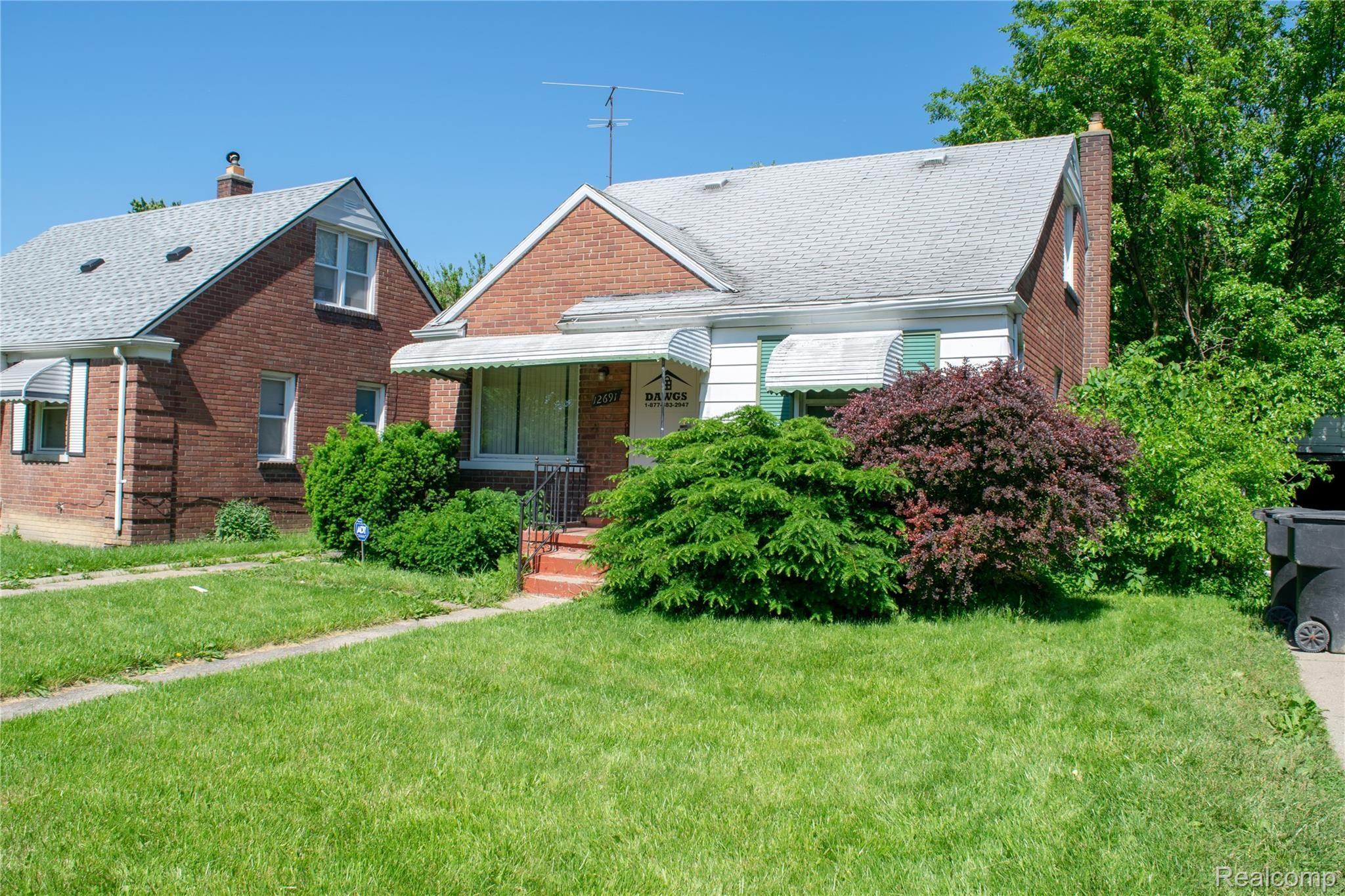 12691 Riad Street Detroit, MI 48224 - Photo 3 of 25 DSC_0130.jpg