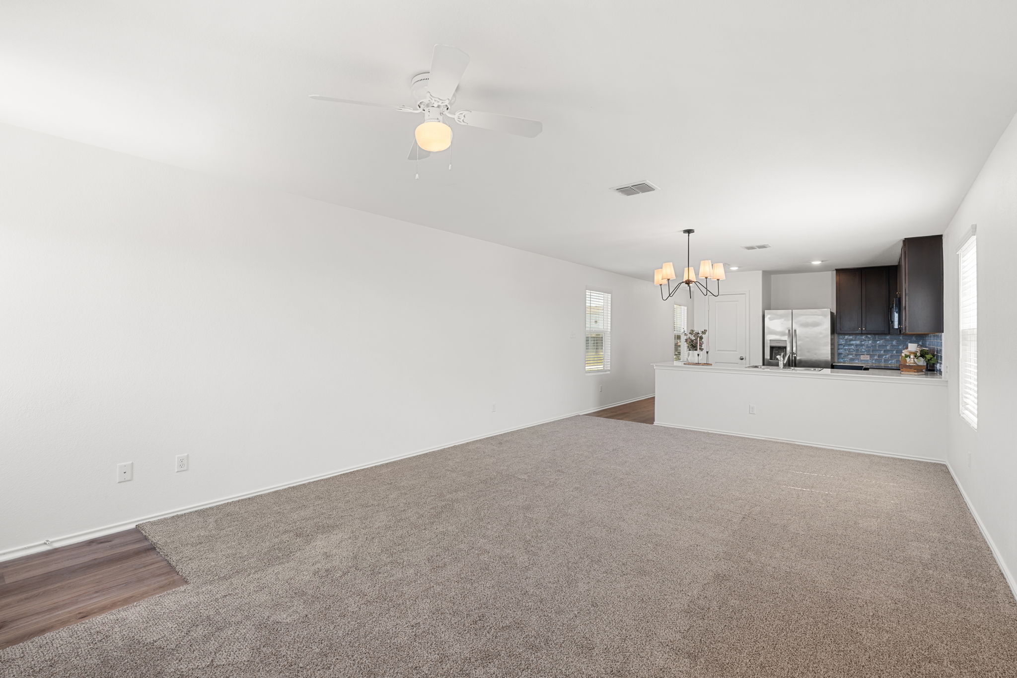 424 Marty Allen Loop Jarrell, TX 76537 - Photo 13 of 36 Gallery Image 13