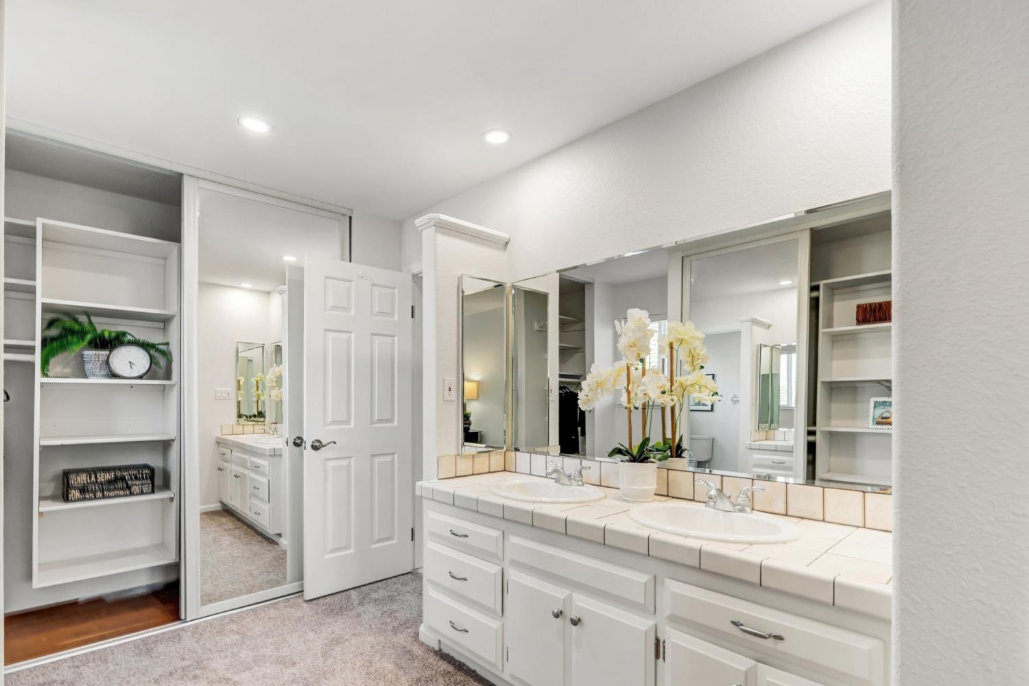 8112 Ruthwood Way Orangevale, CA 95662 - Photo 30 of 65 Gallery Image 30