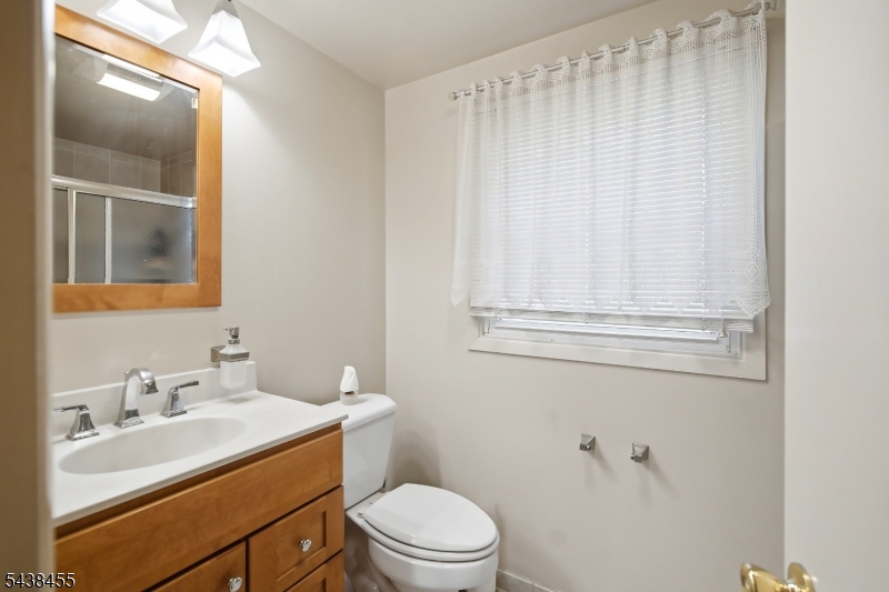 13 Abbott Road Somerset, NJ 08873 - Photo 27 of 32