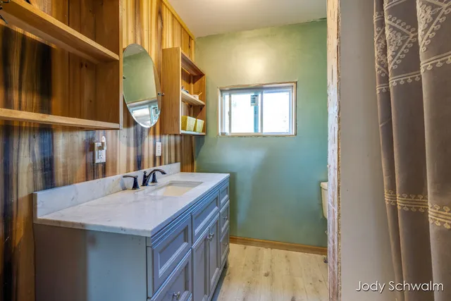 $285,000 | 881 Brent Drive, Sherwood, MI 49089