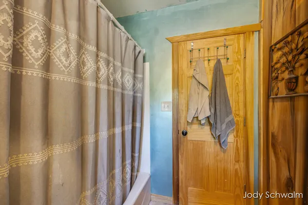 $270,000 | 881 Brent Drive, Sherwood, MI 49089