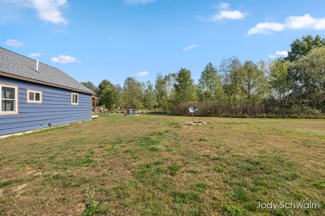 $285,000 | 881 Brent Drive, Sherwood, MI 49089