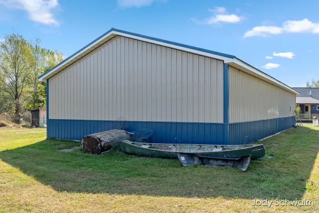 $285,000 | 881 Brent Drive, Sherwood, MI 49089