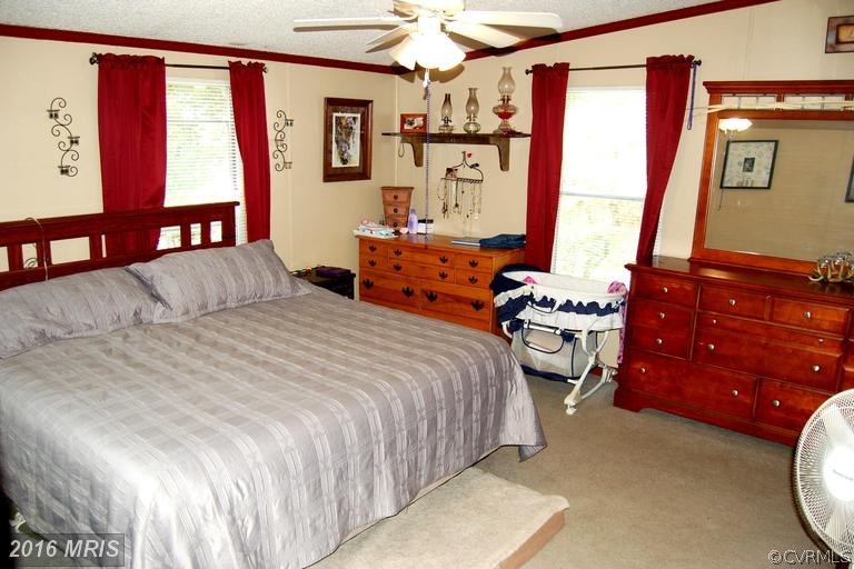 1091 Hunters Hill Road Champlain, VA 22438 - Photo 19 of 23 Gallery Image 19