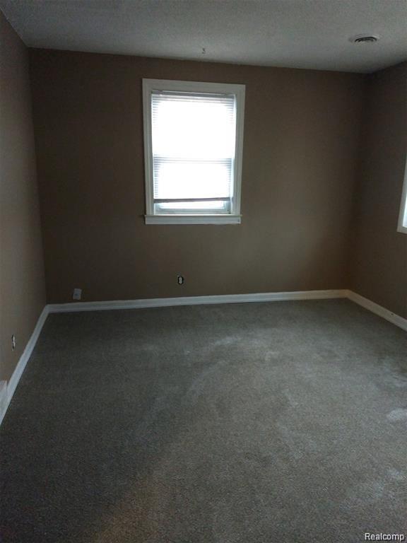 8245 West Point Street Taylor, MI 48180 - Photo 4 of 16