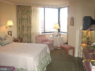 210 West Rittenhouse Square, Unit 1005 Philadelphia, PA 19103 - Photo 5 of 5