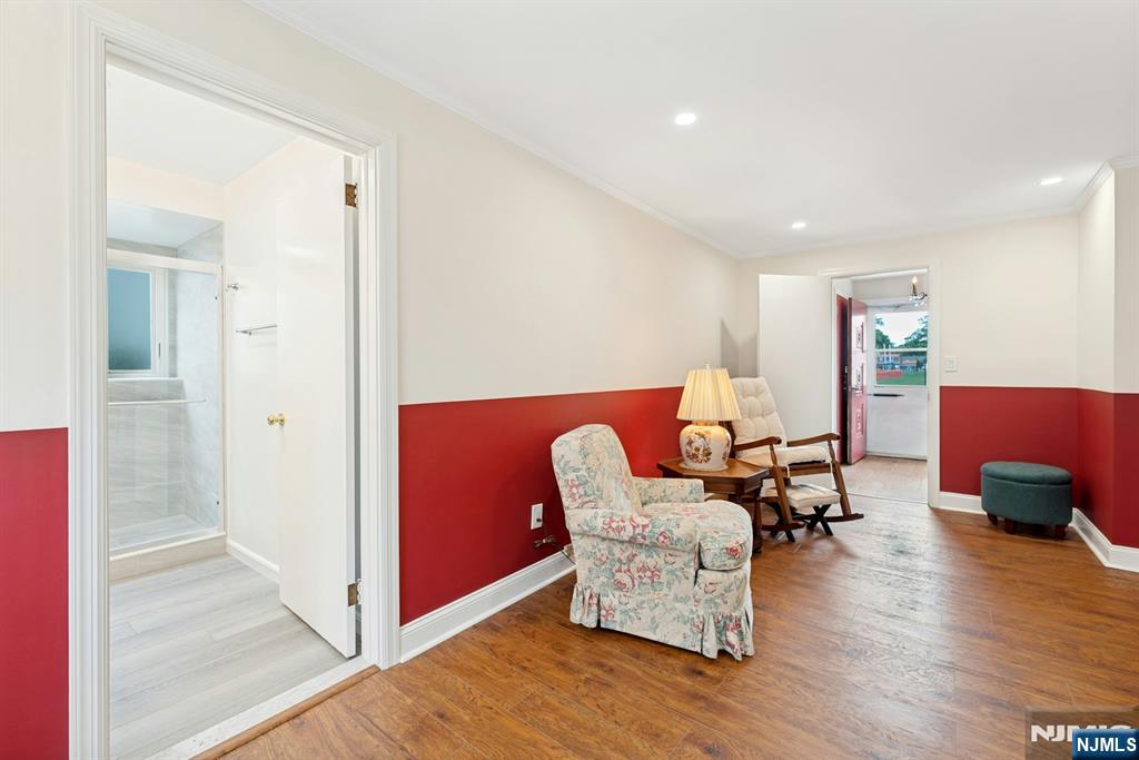 320 West Clinton Avenue Bergenfield, NJ 07621 - Photo 16 of 37