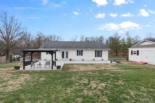 $325,000 | 2650 Old Cape Road, Jackson, MO 63755