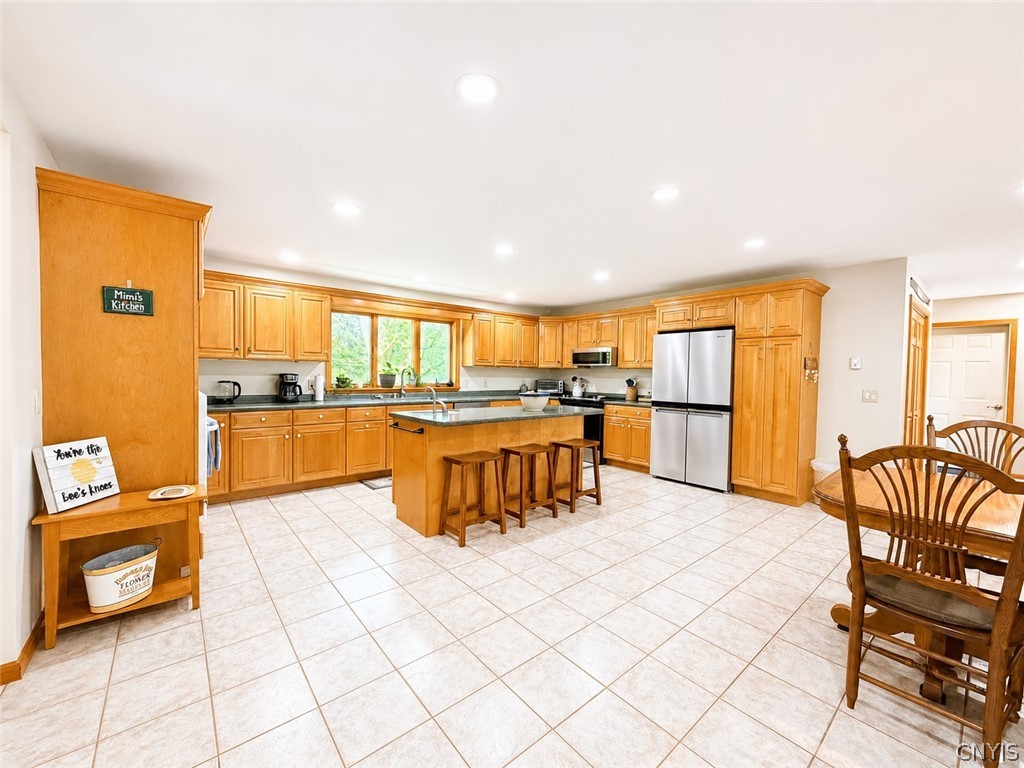 373 Luce Road Lansing, NY 13073 - Photo 11 of 35