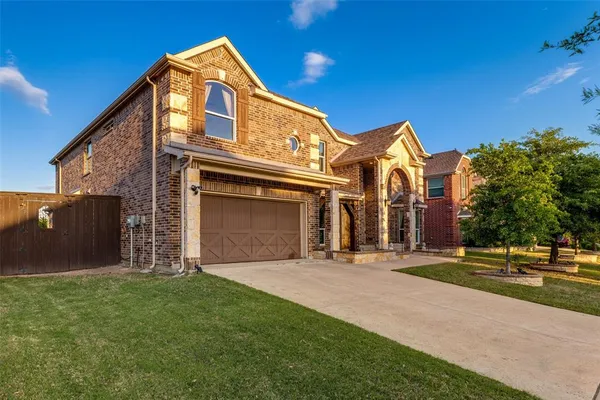 $900,000 | 13348 Cool Meadow Drive, Frisco, TX 75035