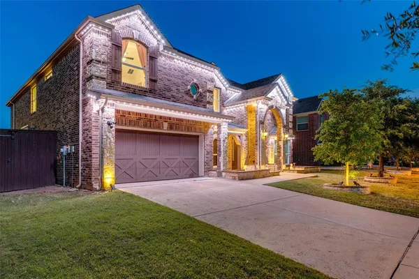 $900,000 | 13348 Cool Meadow Drive, Frisco, TX 75035