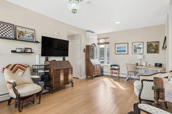 $515,000 | 4 Gile Drive, Unit 2B, Hanover, NH 03755