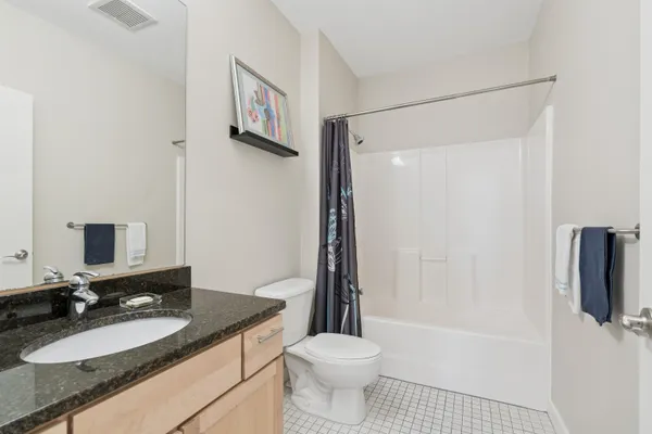 $515,000 | 4 Gile Drive, Unit 2B, Hanover, NH 03755