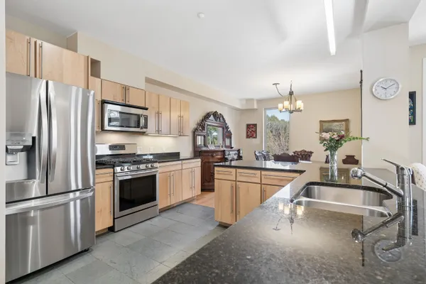 $515,000 | 4 Gile Drive, Unit 2B, Hanover, NH 03755