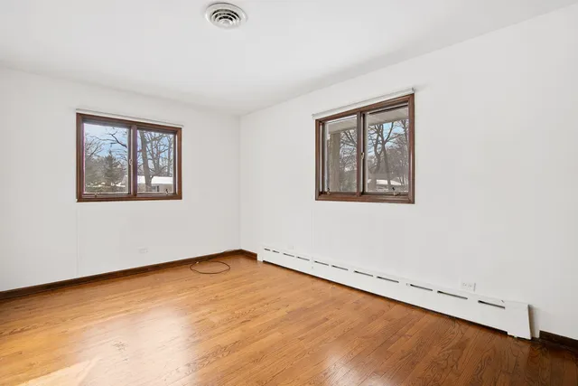 $600,000 | 304 Tall Trees Lane, Palatine, IL 60067