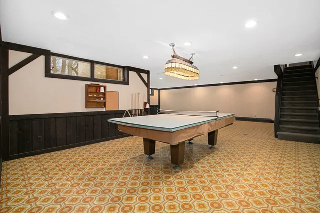 $600,000 | 304 Tall Trees Lane, Palatine, IL 60067