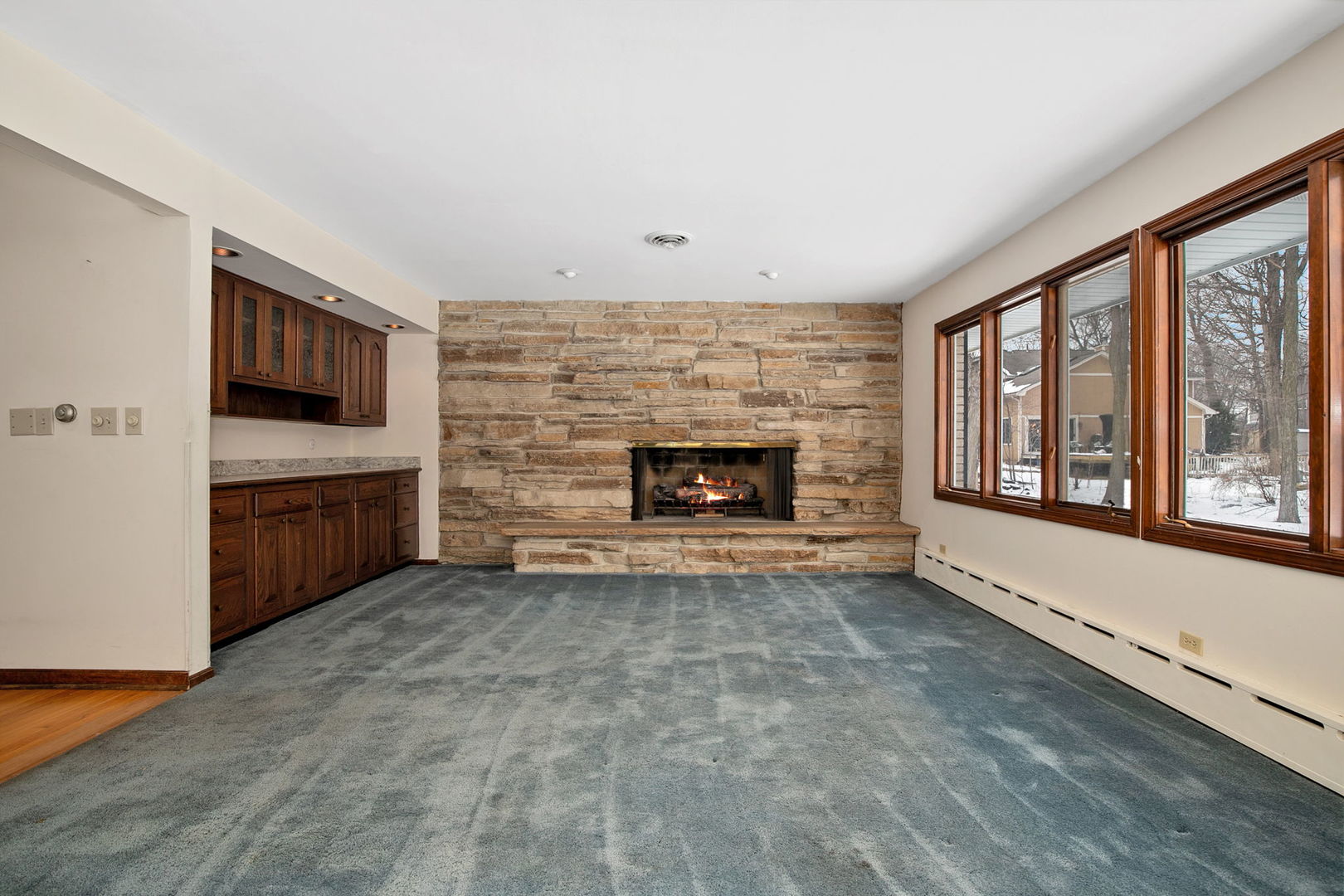 304 Tall Trees Lane Rolling Meadows, IL 60008 - Photo 7 of 36