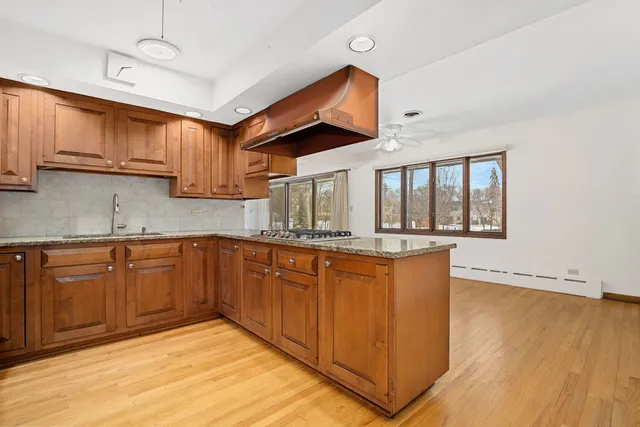 $600,000 | 304 Tall Trees Lane, Palatine, IL 60067