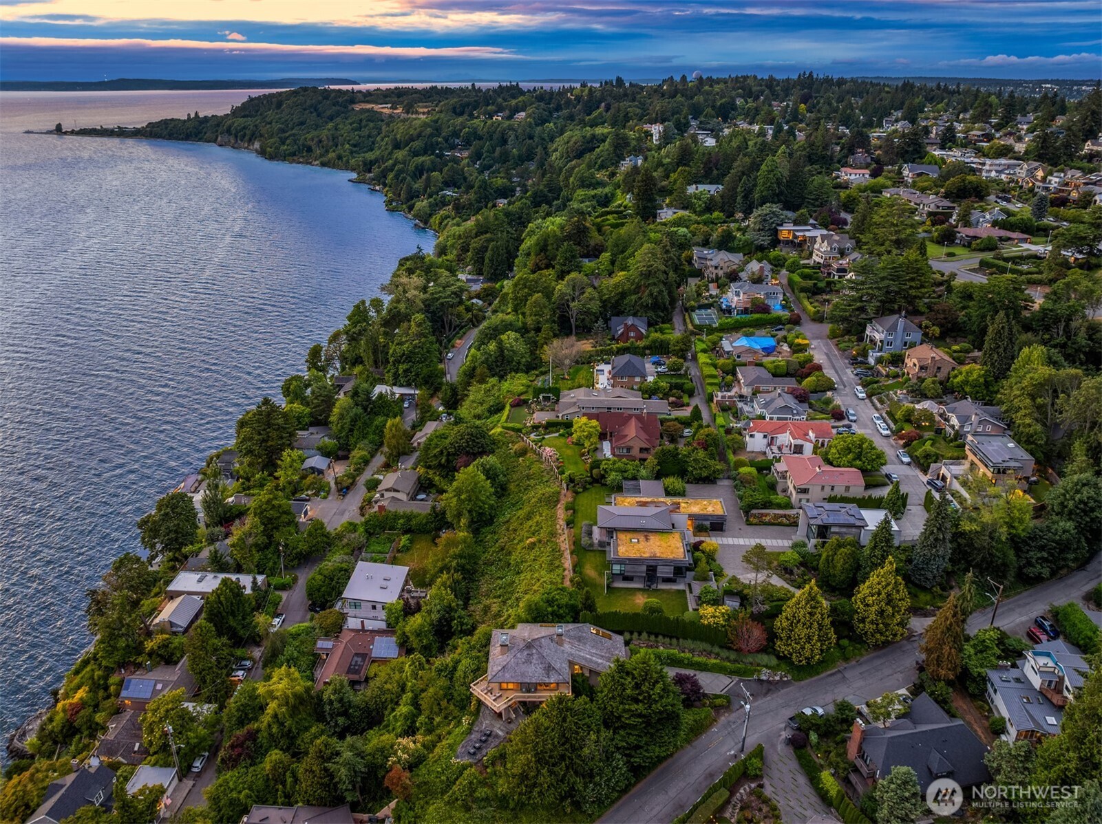 4604 West Raye Street Seattle, WA 98199 - Photo 37 of 40
