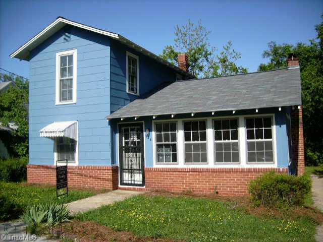 944 Forrest Street High Point, NC 27262 - Photo 1 of 9 Exterior Front.