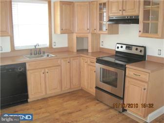 1401 Willow Grove Road Monroeville, NJ 08343 - Photo 2 of 8 Kitchen