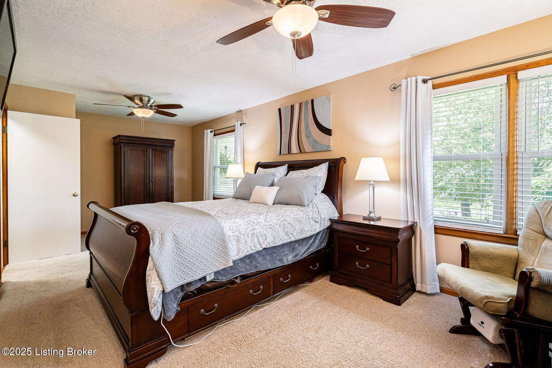 8703 Waltlee Road Louisville, KY 40291 - Photo 22 of 44 photo_online_021