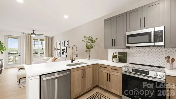 $1,738 | 10500 Midway Pk Drive, Unit A4, Charlotte, NC 28277