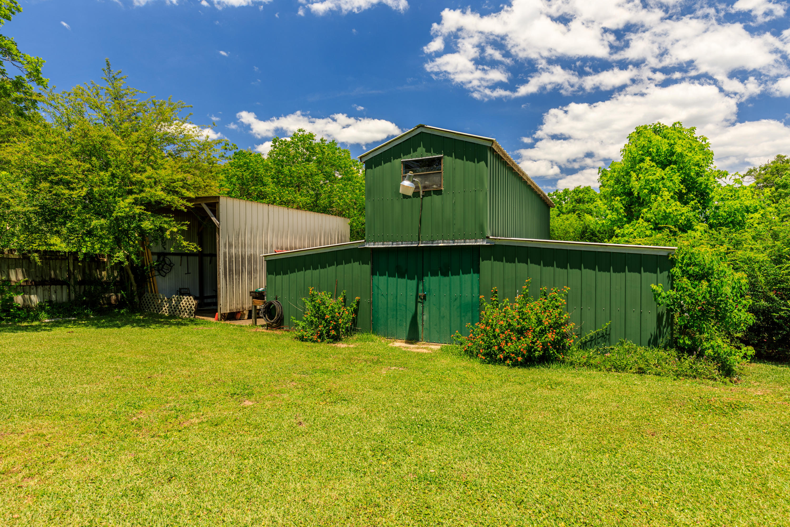 233 Madrid Road Cantonment, FL 32533 - Photo 27 of 38