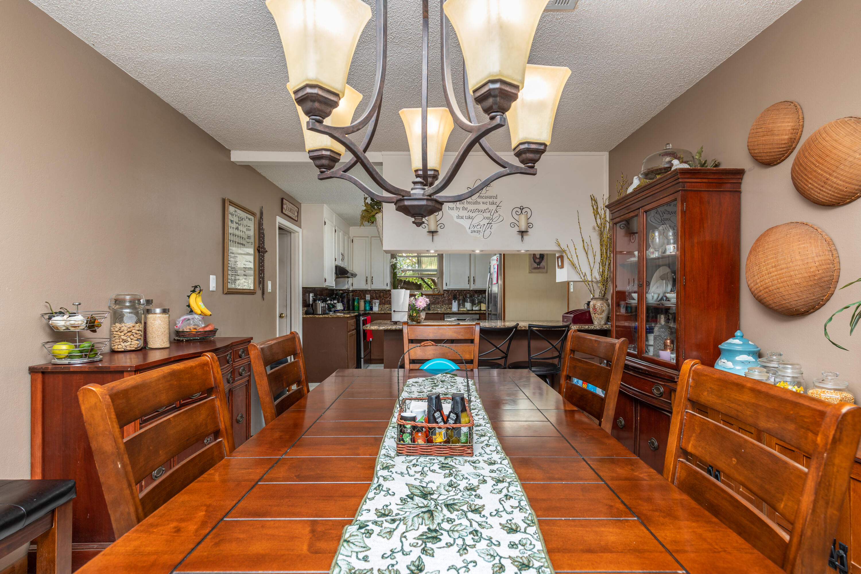 233 Madrid Road Cantonment, FL 32533 - Photo 8 of 38