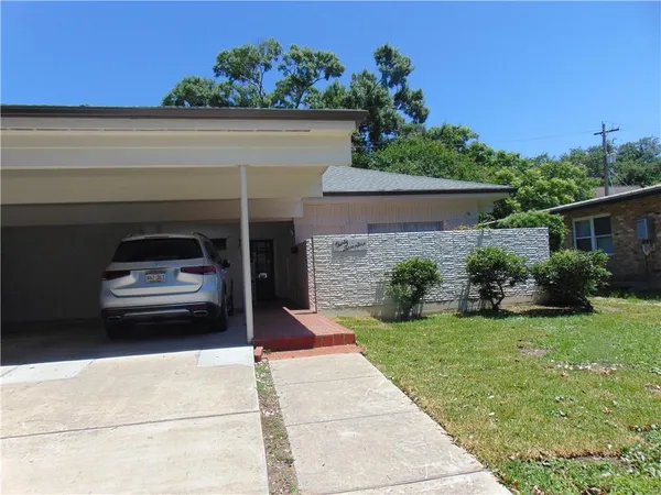 $2,500 | 3017 Clifford Drive, Metairie, LA 70002