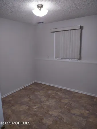 $3,200 | 922 Morris Avenue, Lakewood, NJ 08701