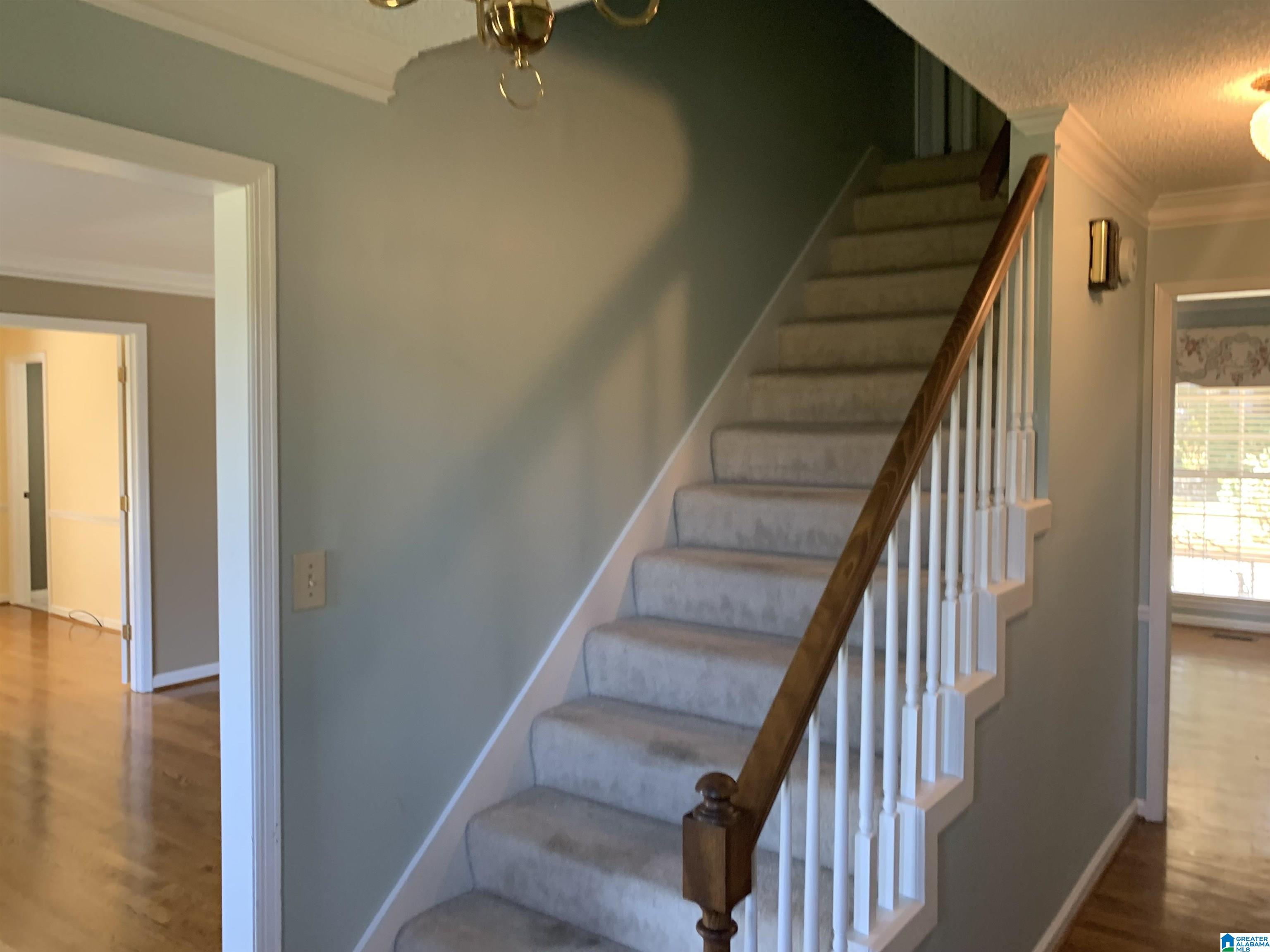 1122 Tina Circle Bessemer, AL 35022 - Photo 3 of 27