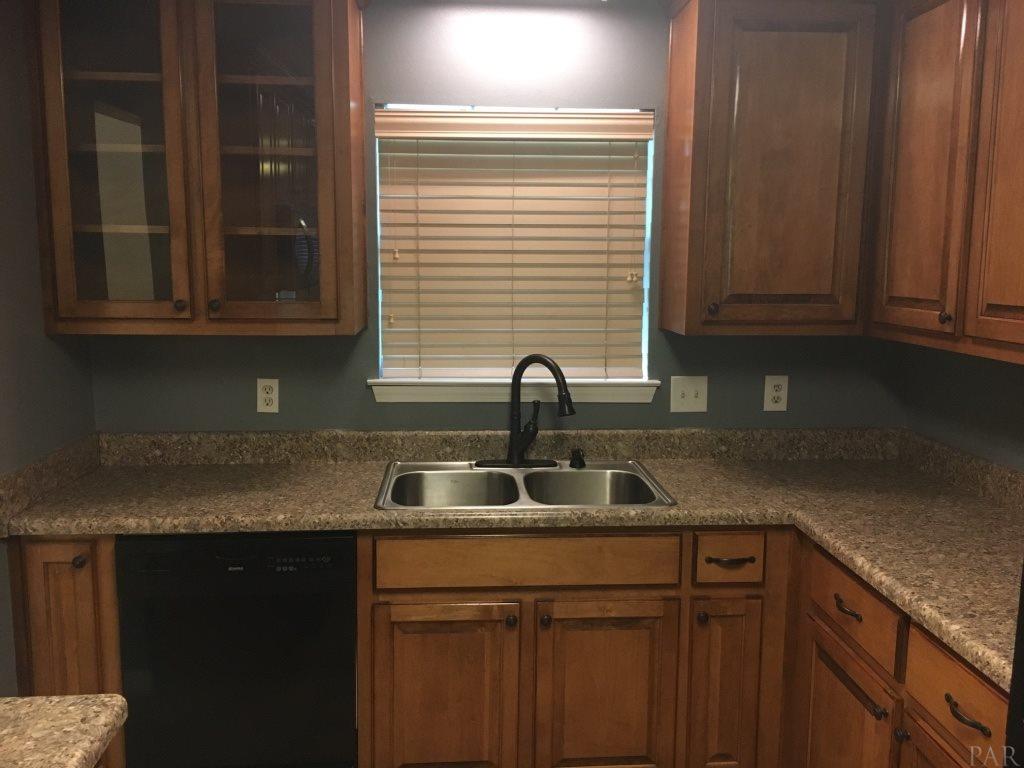 3162 Stefani Road Cantonment, FL 32533 - Photo 13 of 42 Gallery Image 13