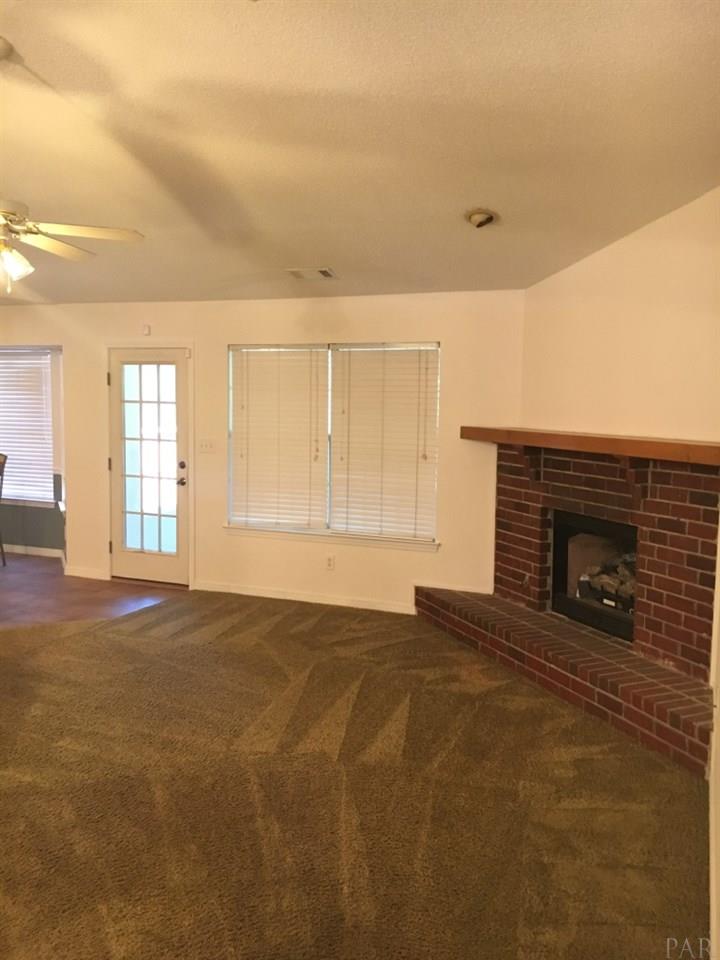 3162 Stefani Road Cantonment, FL 32533 - Photo 5 of 42 Gallery Image 5