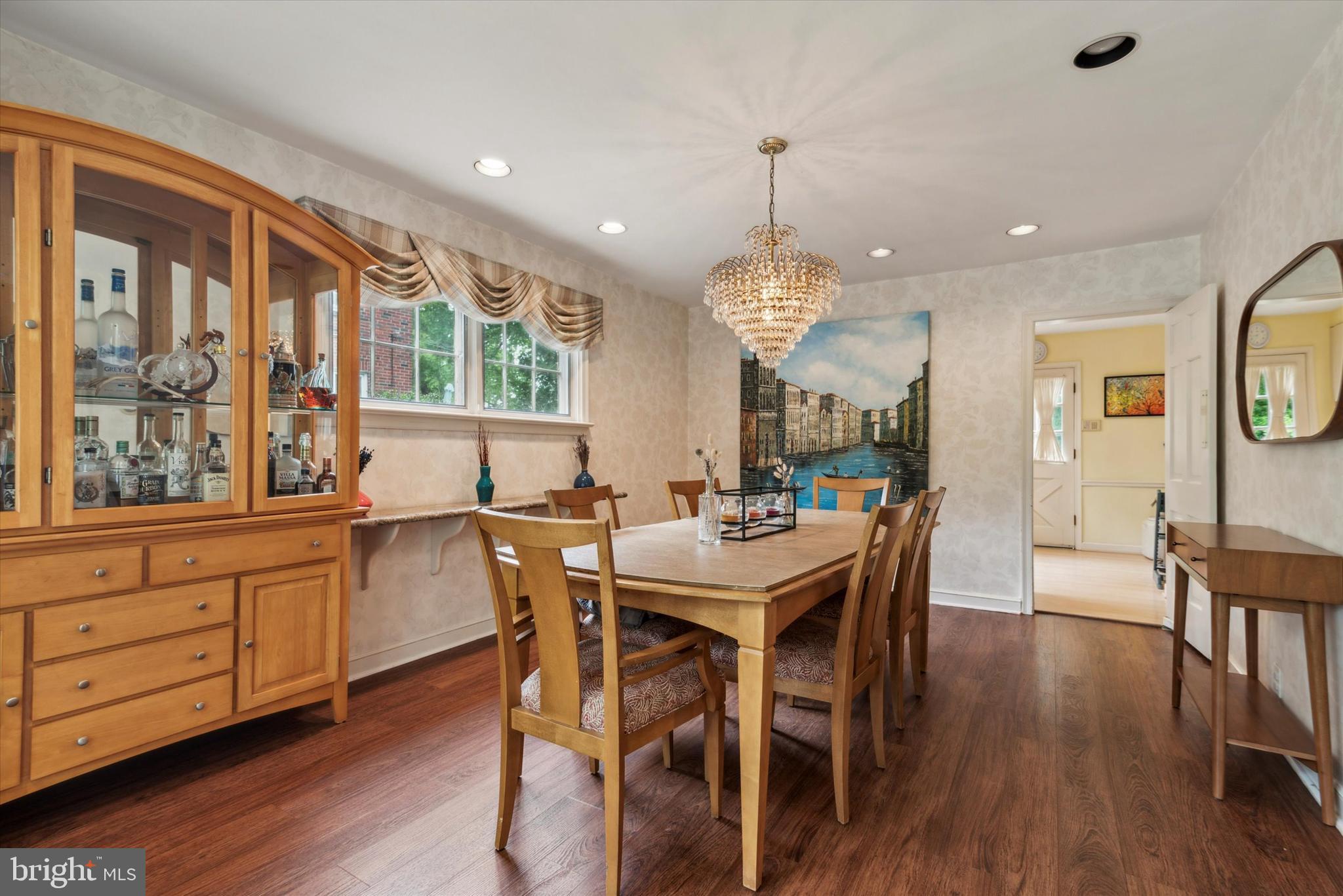 1114 Coventry Road Cheltenham, PA 19012 - Photo 7 of 24 Gallery Image 7