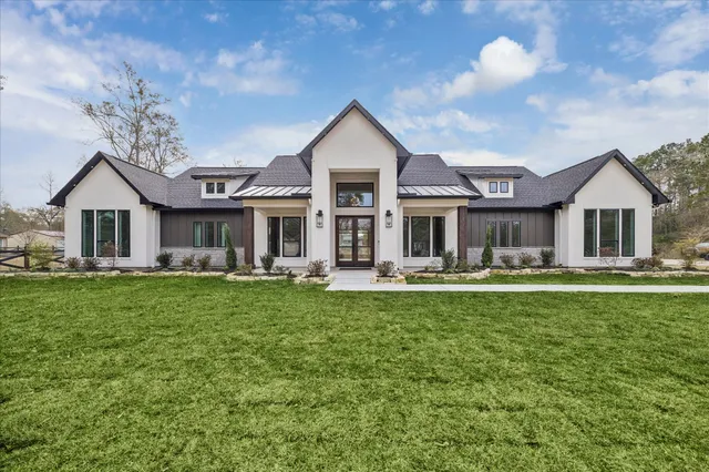 $1,075,000 | 19470 Nasas Drive, Porter, TX 77365