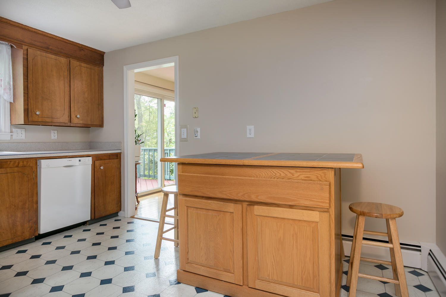 1 Hampton Road Cape Elizabeth, ME 04107 - Photo 16 of 40 1 Hampton Rd Cape Elizabeth ME-large-016