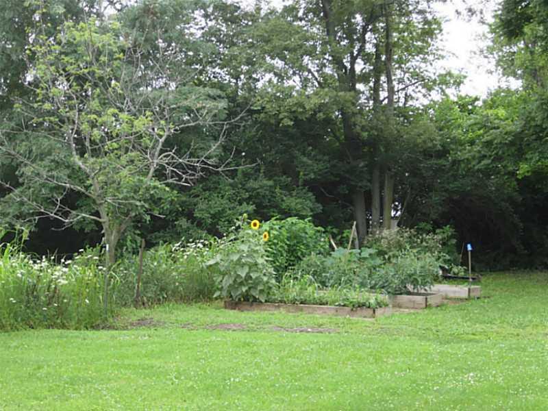 2005 Troy Urbana Road Troy, OH 45373 - Photo 19 of 20