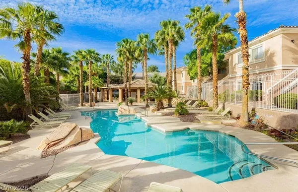 $1,895 | 10525 Autumn Pine Avenue, Unit 203, Las Vegas, NV 89144