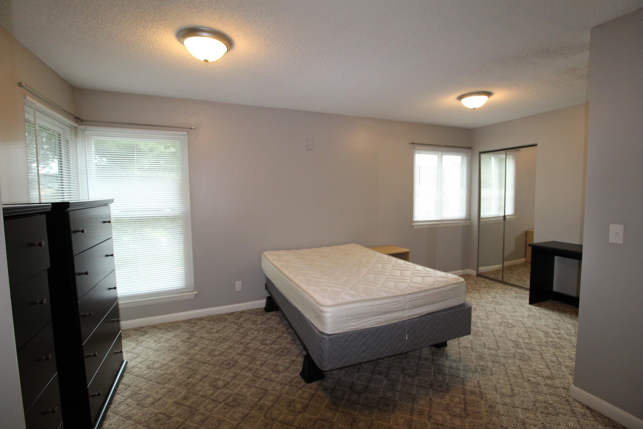 1396 Hunters Road, Unit A Harrisonburg, VA 22801 - Photo 13 of 17 Gallery Image 13